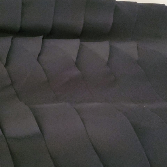 Instantly Slimming LBD Dress Size 8 - Picture 4 of 5